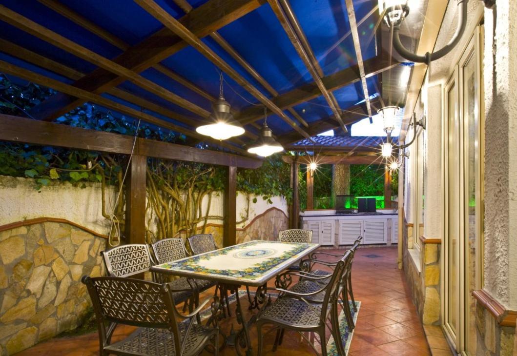 Villa Francesca Sorrento Eksteriør billede