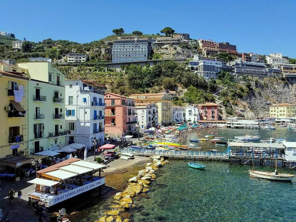 Villa Francesca Sorrento Eksteriør billede