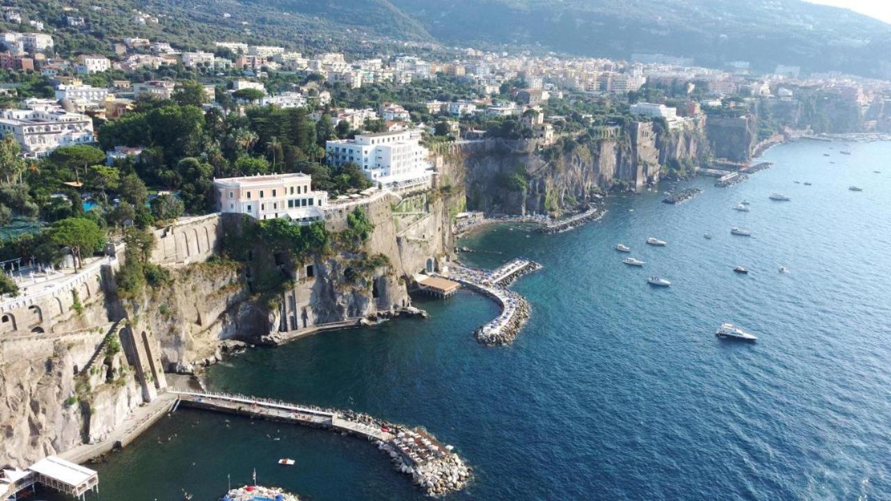 Villa Francesca Sorrento Eksteriør billede
